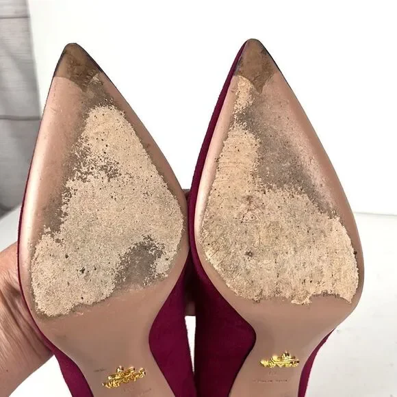 PRADA Suede Classic Pumps